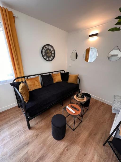 Cosy Appart - 4 Personnes Пуатьє Екстер'єр фото