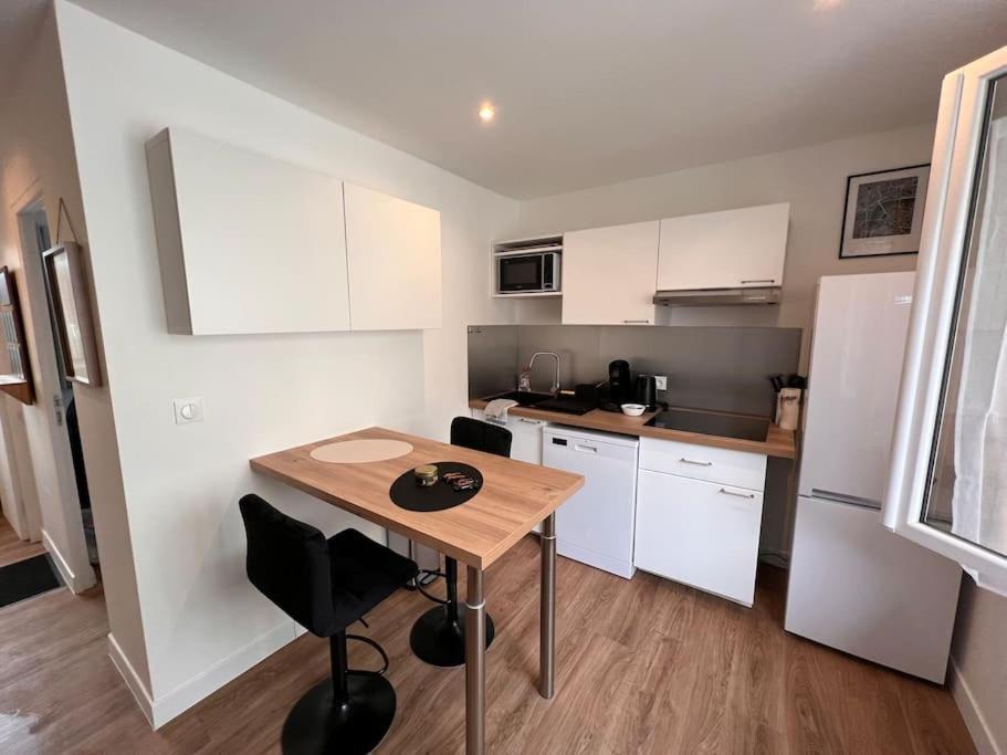 Cosy Appart - 4 Personnes Пуатьє Екстер'єр фото